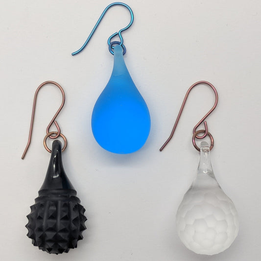 Gorilla Glass | Textured Glass Droplet Earring Pair on Niobium - Avanti Body Jewelry