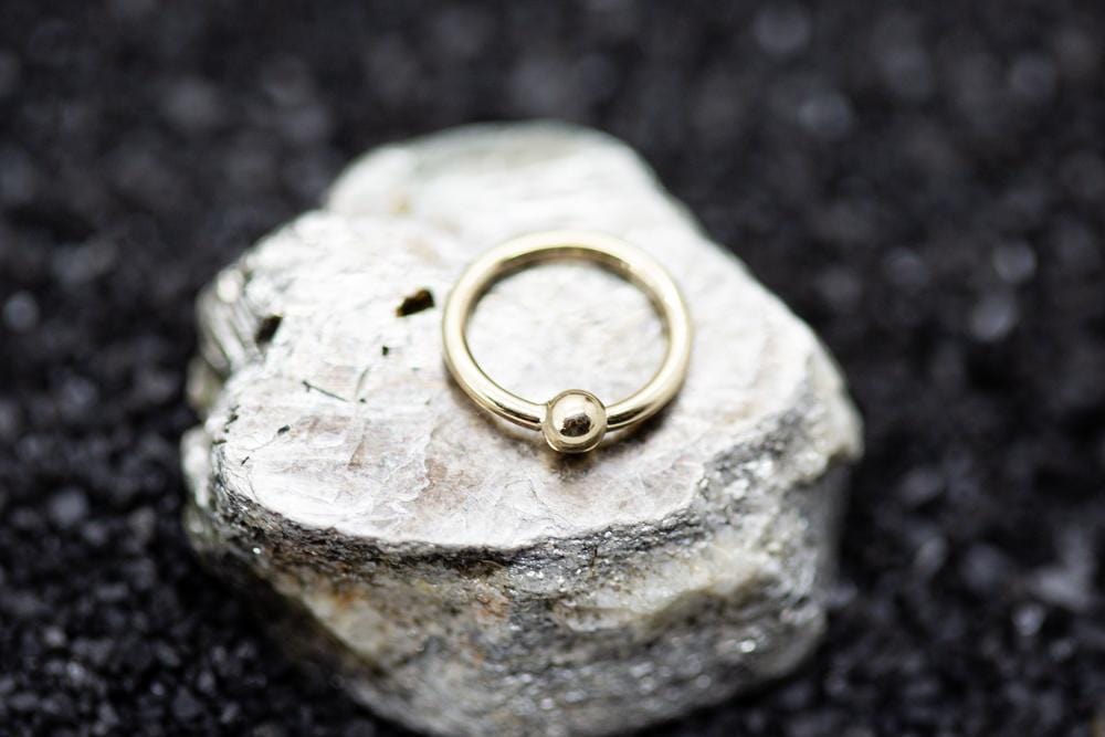 14k Fixed Bead Ring - Avanti Body Jewelry